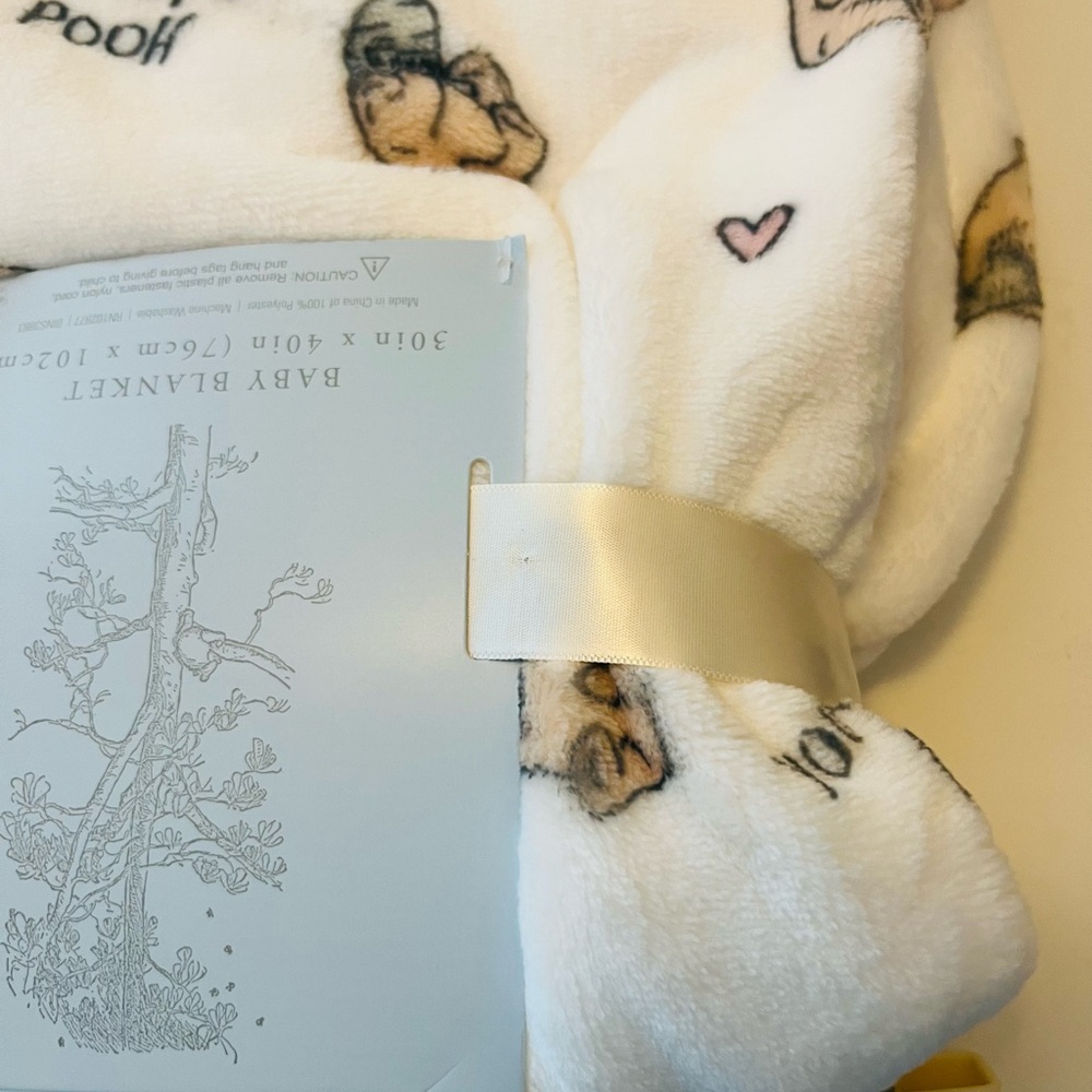 Winnie the Pooh Bear Collection Pooh Baby Blanket Love You're Sweet as Hunny - Picture 12 of 12